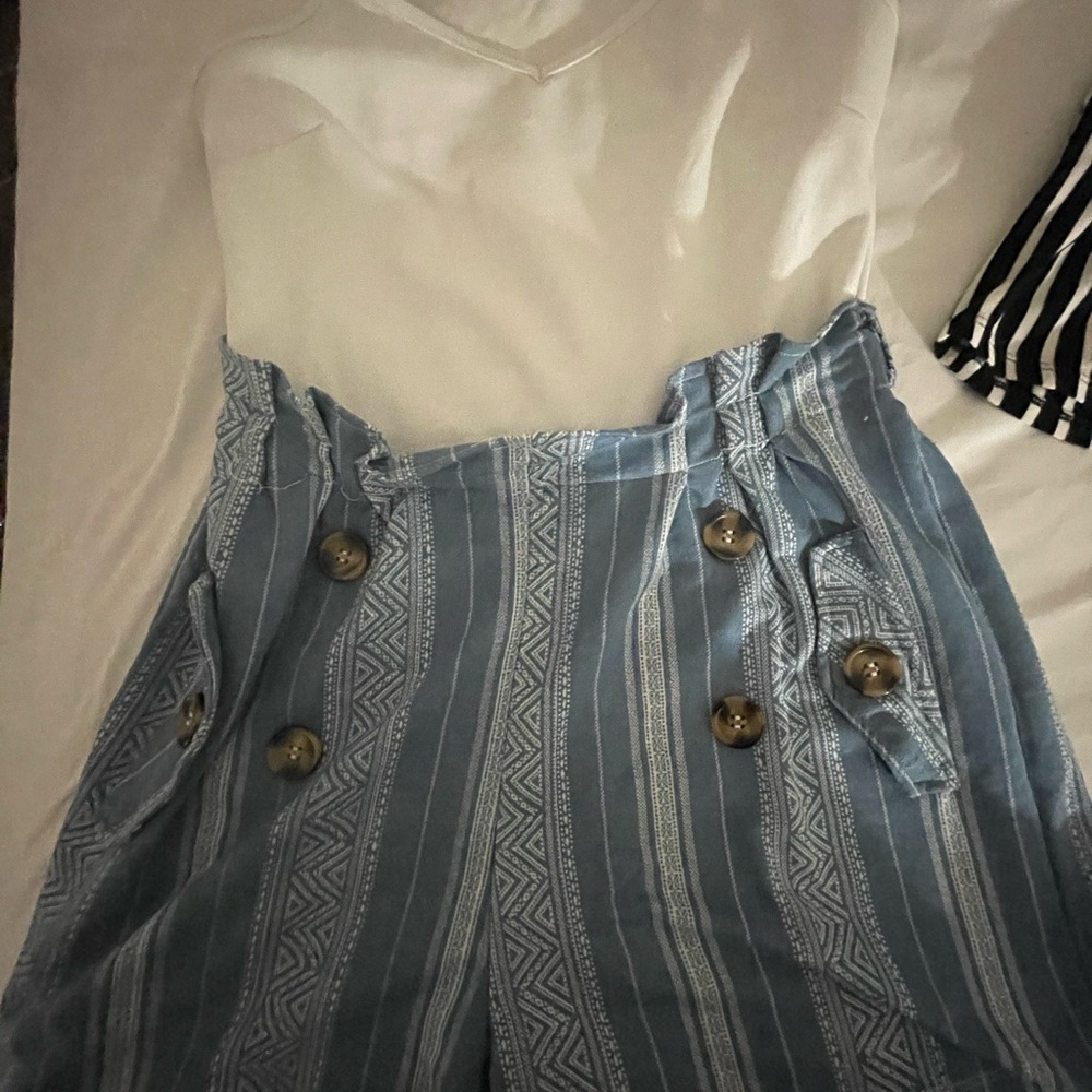 Girls Rompers - Picture 2 of 4